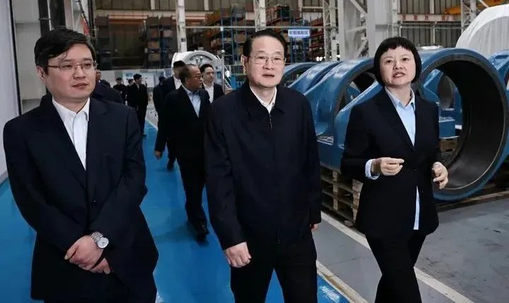 浙江省委书记易炼红调研鸿运国际股份临平制造基地